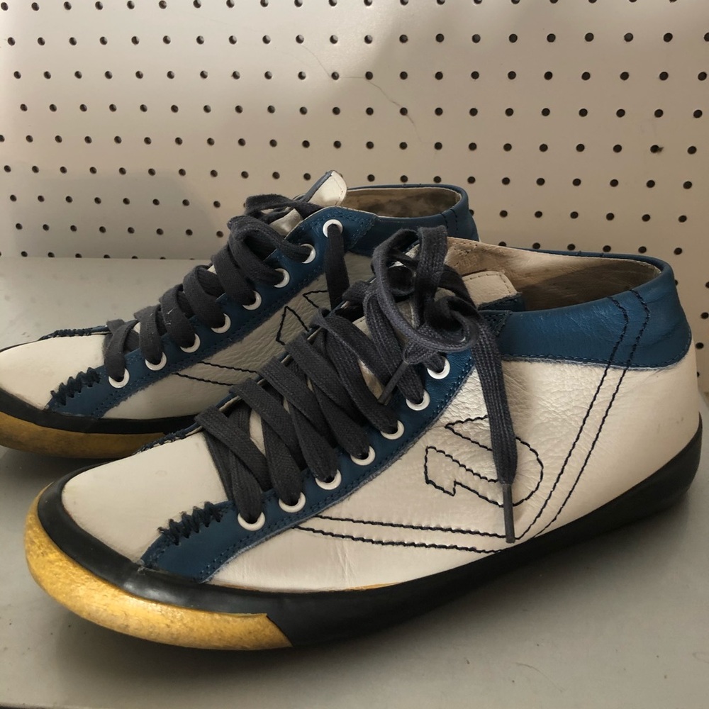 True religion lace up shoes